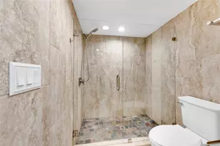 1900 Whispering Way, Tarpon Springs, FL 34689 - Photo 28