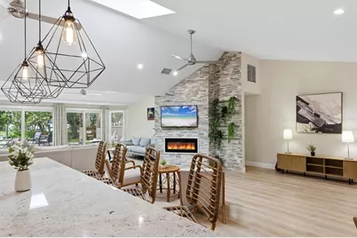 1232 Northport Drive, Sarasota, FL 34242 - Photo 6
