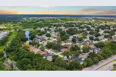 11807 Cedarfield Drive, Riverview, FL 33579 - Photo 58