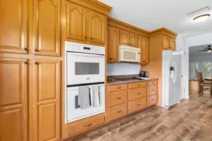 11807 Cedarfield Dr, Riverview, FL 33579 - Photo 16