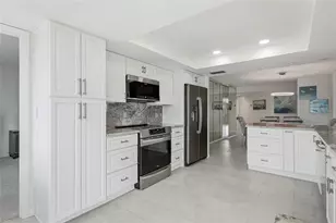 1651 Sand Key Estates Ct, Clearwater Beach, FL 33767 - Photo 10