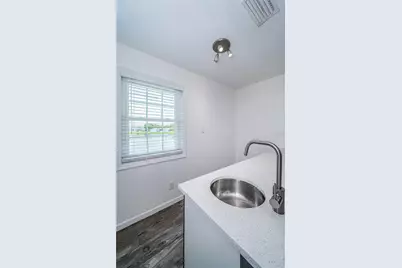 149 Seahorse Drive SE #H, Saint Petersburg, FL 33705 - Photo 14