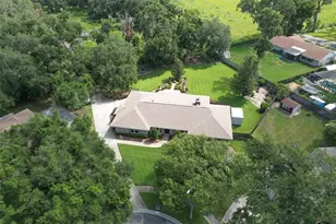 2102 Whitlock Pl, Dover, FL 33527 - Photo 44