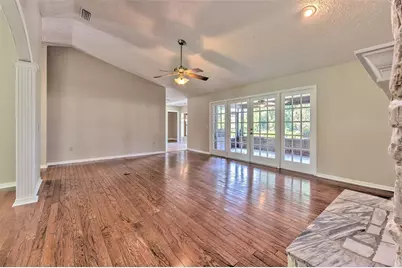 2102 Whitlock Place, Dover, FL 33527 - Photo 12