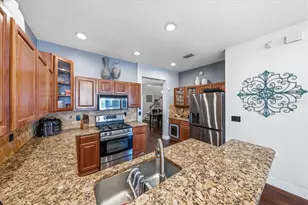 9606 Royce Dr, Tampa, FL 33626 - Photo 6