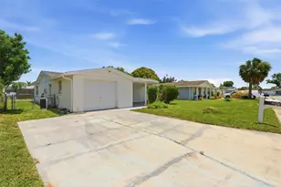 3535 Garfield Dr, Holiday, FL 34691 - Photo 4