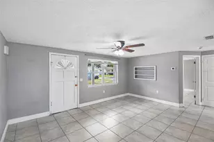 4041 Valencia Dr, New Port Richey, FL 34652 - Photo 26