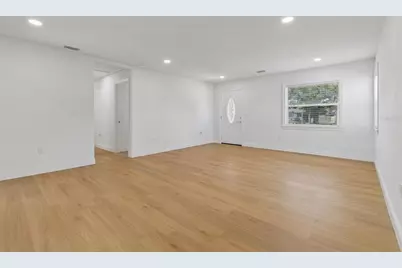 2102 W Ferris Avenue, Tampa, FL 33603 - Photo 14