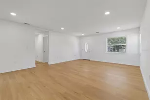 2102 W Ferris Ave, Tampa, FL 33603 - Photo 14