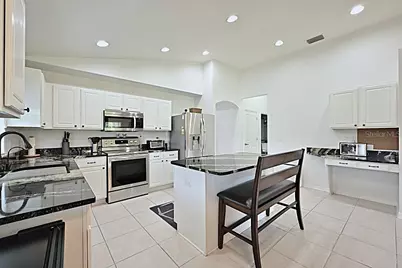 15424 Osprey Glen Drive, Lithia, FL 33547 - Photo 12