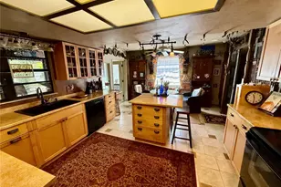 3162 Bordeaux Ln, Clearwater, FL 33759 - Photo 10
