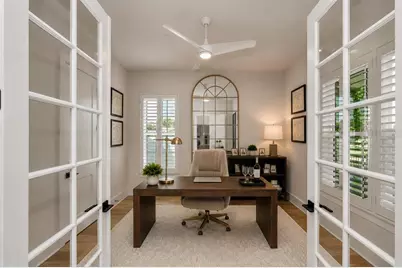 2550 Dartmouth Avenue N, Saint Petersburg, FL 33713 - Photo 8