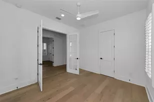 2550 Dartmouth Ave N, Saint Petersburg, FL 33713 - Photo 10