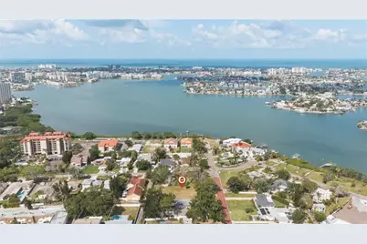 698 Villagrande Avenue S, Saint Petersburg, FL 33707 - Photo 28