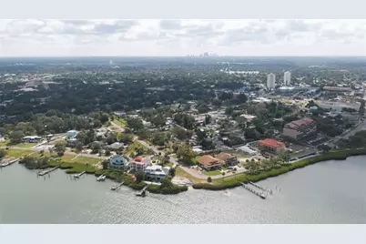 698 Villagrande Avenue S, Saint Petersburg, FL 33707 - Photo 26