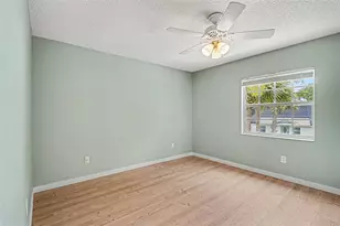 34 Bristol Dr, Palm Coast, FL 32137 - Photo 12