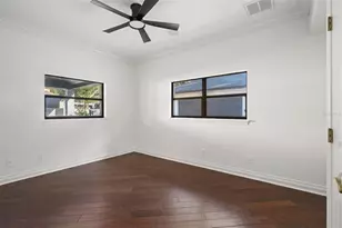 2521 Lake Ellen Dr, Tampa, FL 33618 - Photo 26