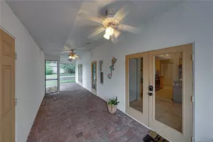 2024 Larkspur Ct, Trinity, FL 34655 - Photo 34