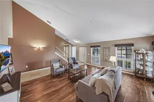 2024 Larkspur Ct, Trinity, FL 34655 - Photo 2