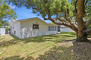 10837 Premier Ave, Port Richey, FL 34668 - Photo 28