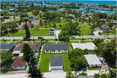 3219 E Debazan Avenue, Saint Pete Beach, FL 33706 - Photo 14