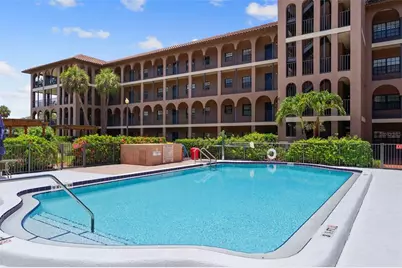 6100 Gulfport Boulevard S #107, Gulfport, FL 33707 - Photo 36