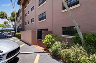 6100 Gulfport Blvd S, Gulfport, FL 33707 - Photo 30