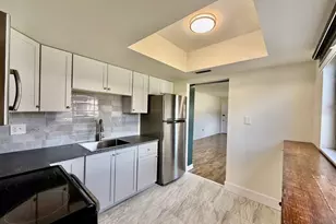 3460 32nd Ave N, Saint Petersburg, FL 33713 - Photo 8