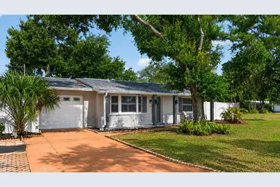 4016 83rd Street N, Saint Petersburg, FL 33709 - Photo 1