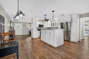 4016 83rd St N, Saint Petersburg, FL 33709 - Photo 8
