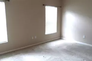 30709 Lanesborough Cir, Wesley Chapel, FL 33543 - Photo 12