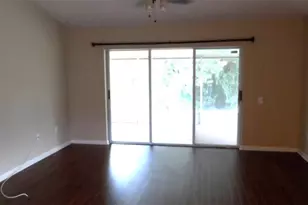 30709 Lanesborough Cir, Wesley Chapel, FL 33543 - Photo 8