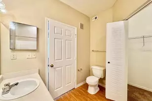 10440 White Lake Ct, Tampa, FL 33626 - Photo 22