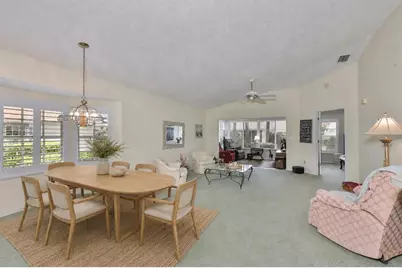 2429 New Haven Circle, Sun City Center, FL 33573 - Photo 10