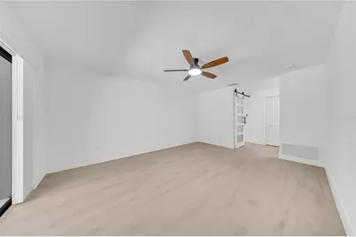 2905 Bluffs Drive, Largo, FL 33770 - Photo 20