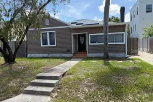 2219 16th St N, Saint Petersburg, FL 33704 - Photo 1