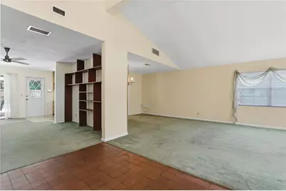 4923 17th Street, Zephyrhills, FL 33542 - Photo 8