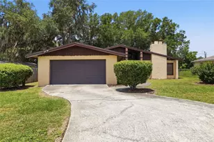4923 17th St, Zephyrhills, FL 33542 - Photo 1