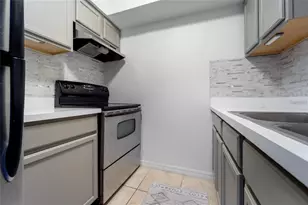 406 S Cedar Ave, Tampa, FL 33606 - Photo 8