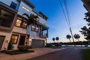1815 5th St N, Saint Petersburg, FL 33704 - Photo 28