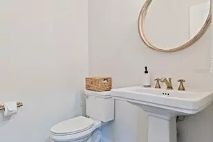1815 5th St N, Saint Petersburg, FL 33704 - Photo 52