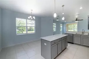 5732 Spotted Harrier Wy, Lithia, FL 33547 - Photo 14