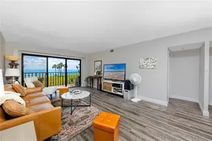 7530 Sunshine Skyway Ln S, Saint Petersburg, FL 33711 - Photo 2