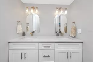 7530 Sunshine Skyway Ln S, Saint Petersburg, FL 33711 - Photo 18