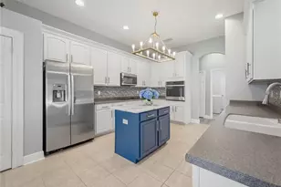 11530 Oyster Bay Cir, New Port Richey, FL 34654 - Photo 12