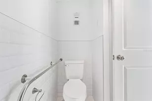 450 Treasure Island Causeway, Treasure Island, FL 33706 - Photo 20
