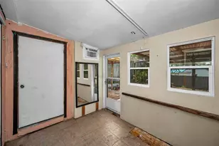 1200 E Court St, Tarpon Springs, FL 34689 - Photo 22