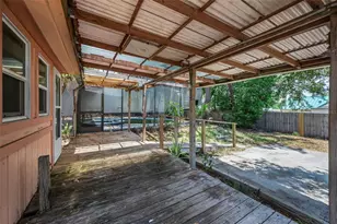 1200 E Court St, Tarpon Springs, FL 34689 - Photo 28