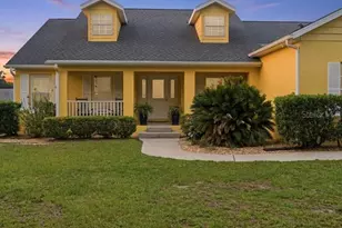 19950 SW 5th Pl, Dunnellon, FL 34431 - Photo 1