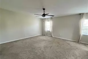 1117 S Pinellas Bayway S, Saint Petersburg, FL 33715 - Photo 8